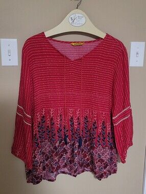 💜2 for $10💜 Bundle and save  Red Printed Boho Tunic